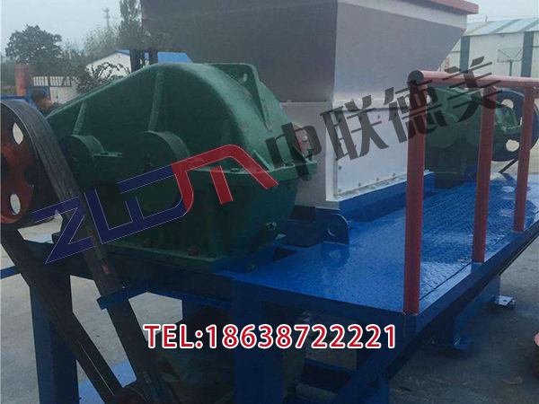 山東平刀式塑料撕碎機采購