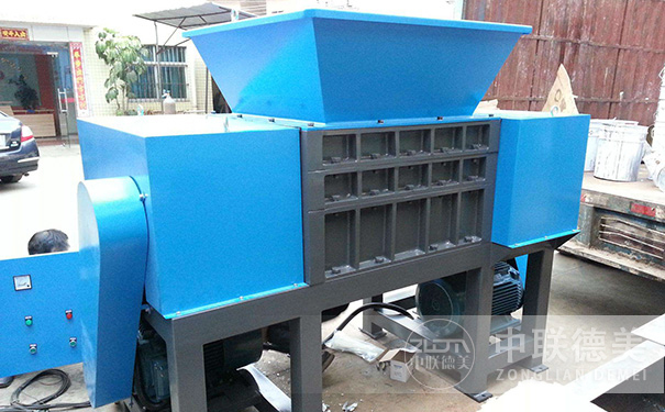 撕碎機(jī)設(shè)備