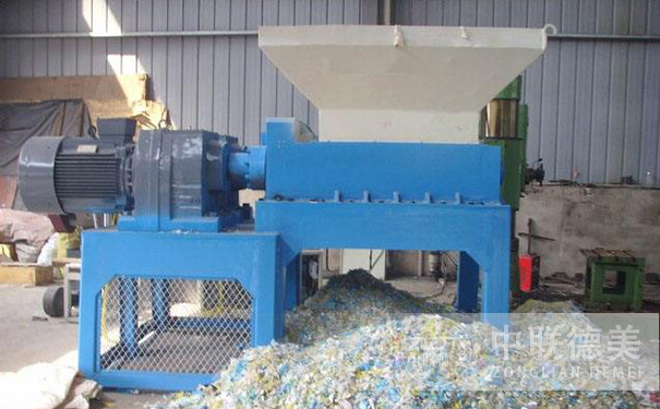撕碎機(jī)一小時(shí)能處理多少噸？